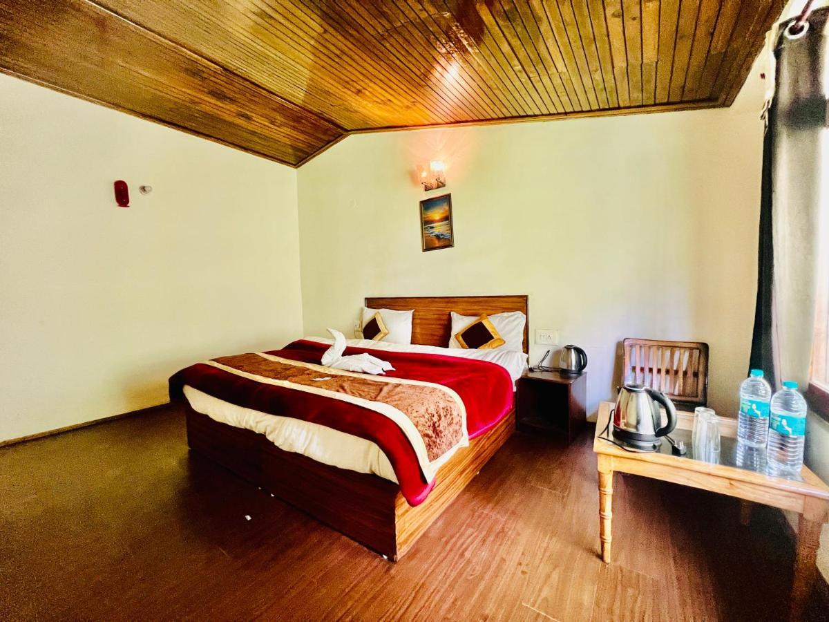 Silver Land-manali